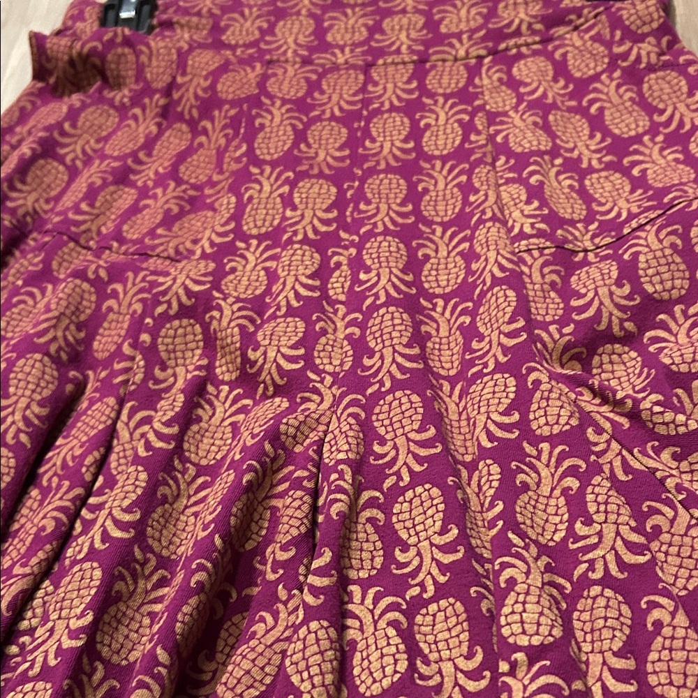 Effie’s Heart Pineapple Skirt - Picture 3 of 4